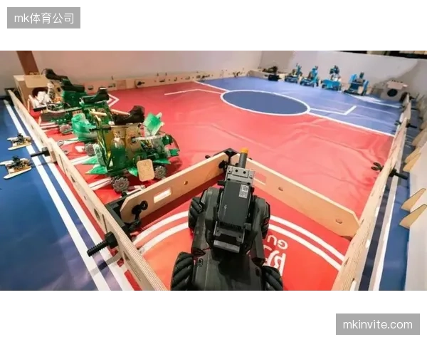 恩-内斯里需在赛前集训中尽快适应混合草皮的弹性和硬度，以保证其在禁区内的对抗和头球优势不受影响。